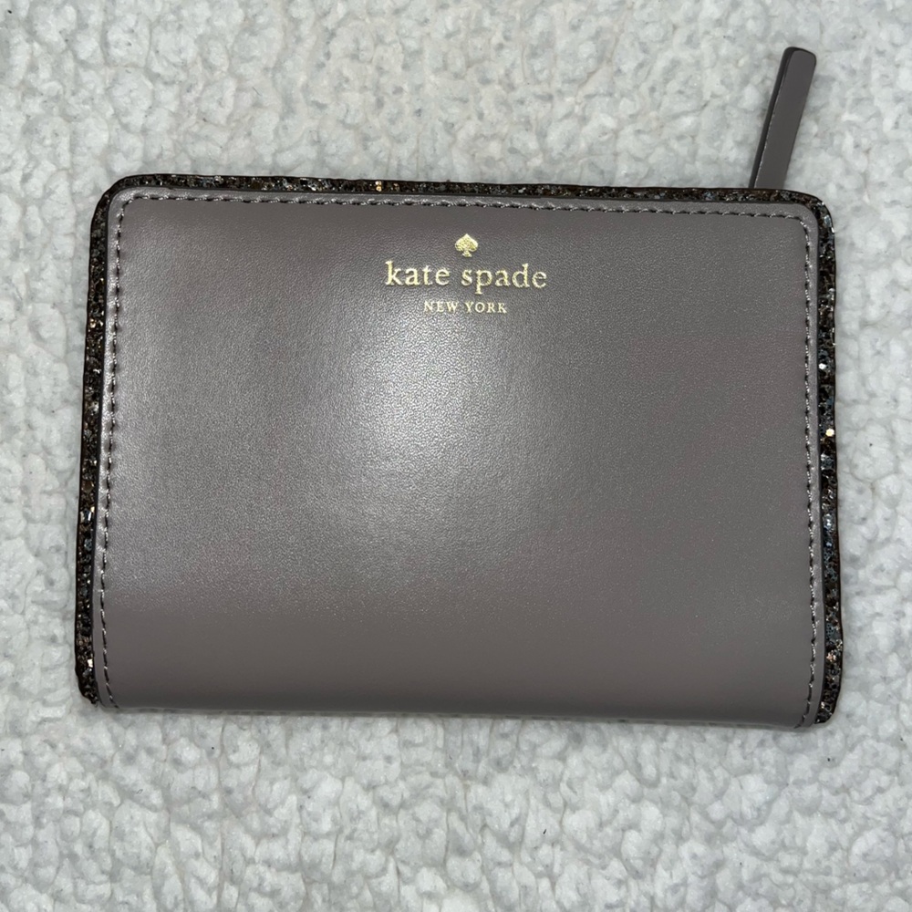 Kate Spade Gray Leather Wallet